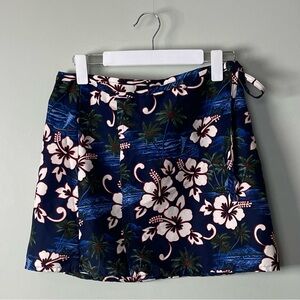Hawaiian Tropic Wrap Skirt / Size S/M